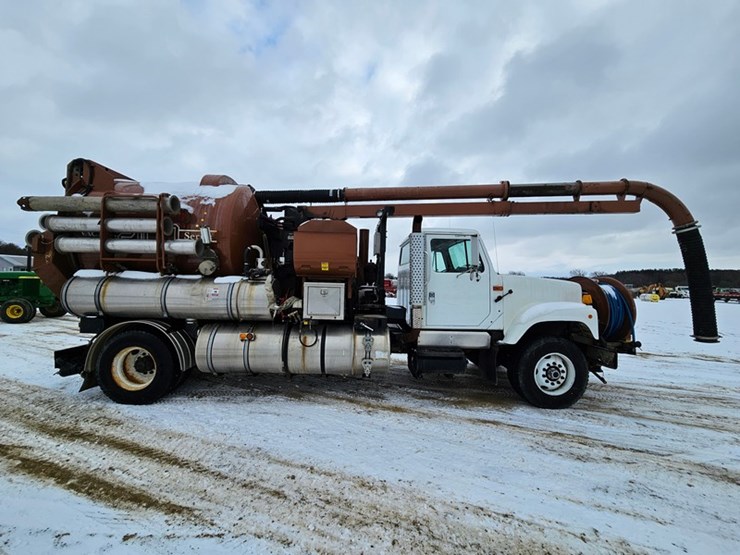 2001-vactor-2100-image-6