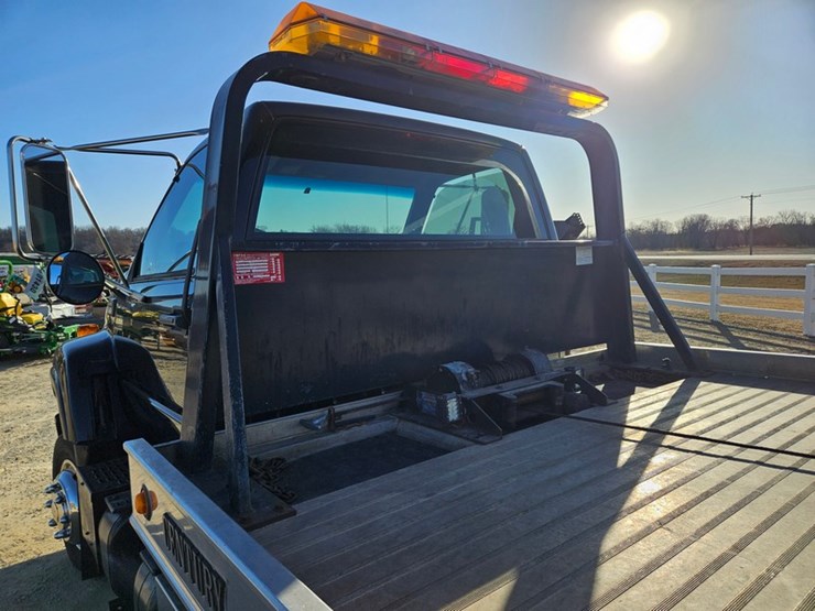 2002-caterpillar-3126-image-13