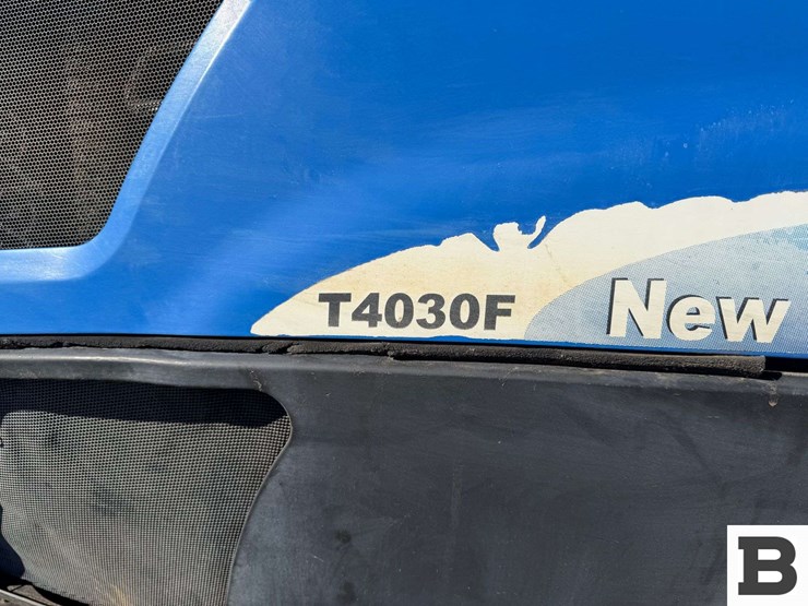 new-holland-t4030f-image-20