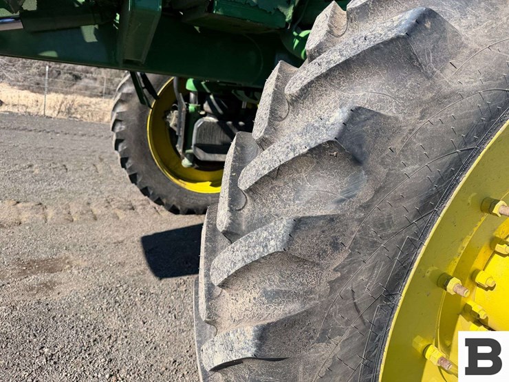 john-deere-4930-image-12