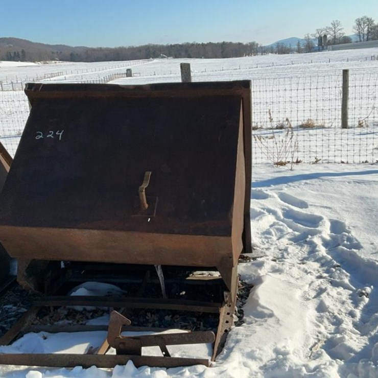 #224 • Self Dumping Hopper