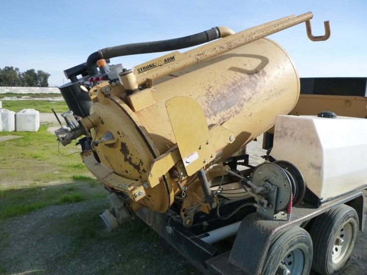 2013-vermeer-v500-image-20