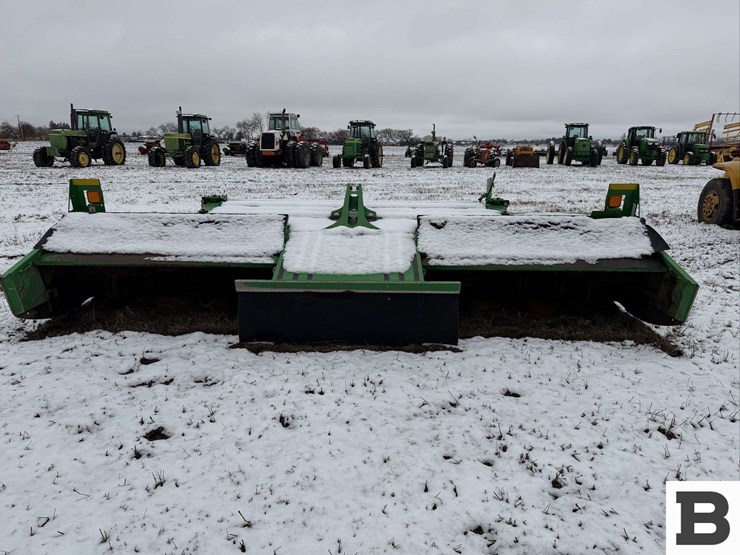 john-deere-995-swather-header-image-8