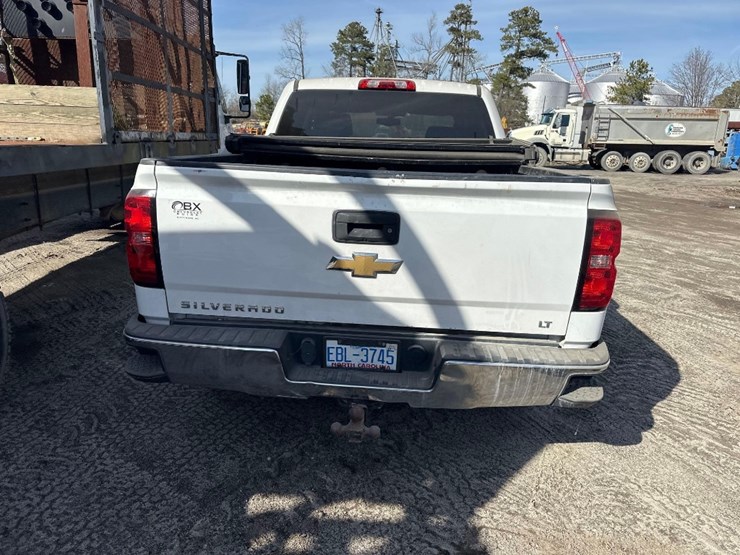 2016-chevrolet-silverado-1500-image-5