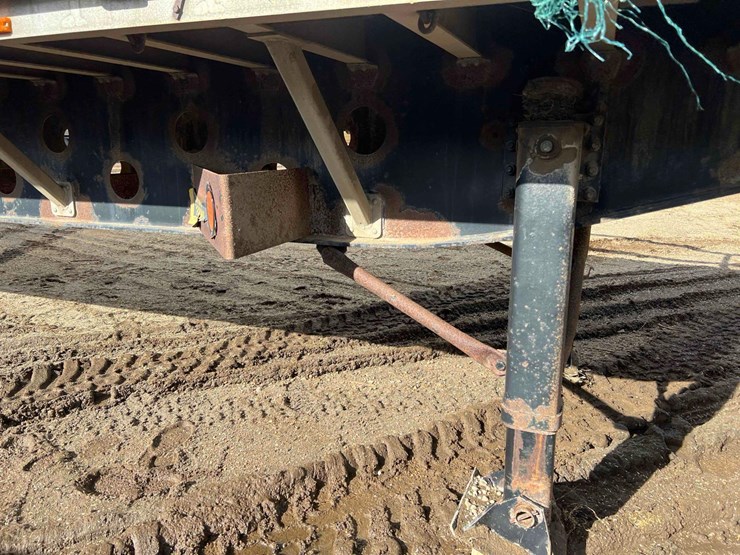 transcraft-flatbed-trailer-image-12