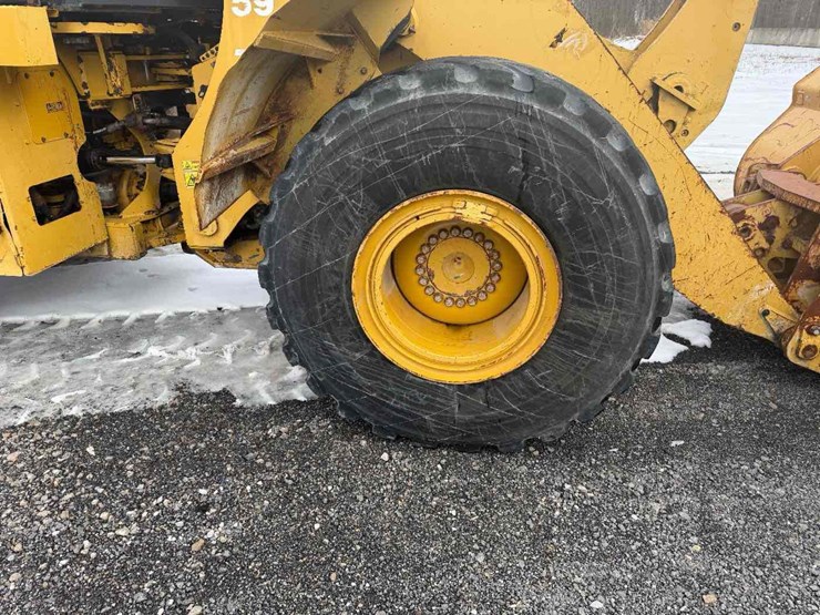 2014-caterpillar-962k-image-8