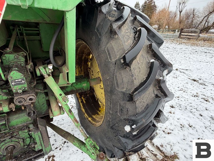 john-deere-4230-image-21