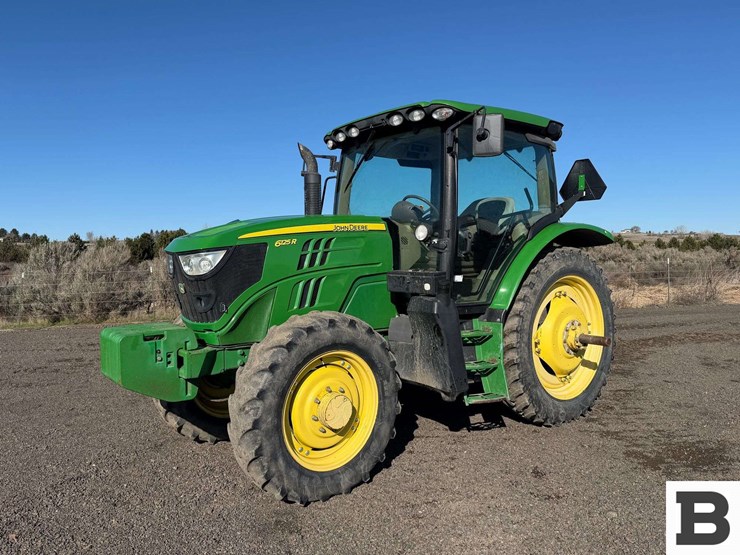 2013-john-deere-6125r-image-2