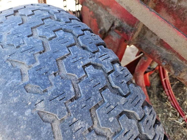 new-holland-67-image-29