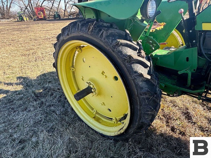 john-deere-2555-image-26