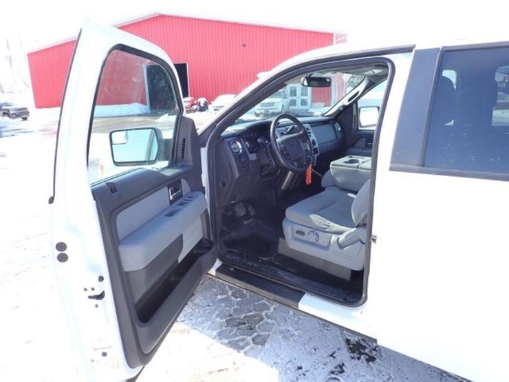 2013-ford-f150-xlt-image-12