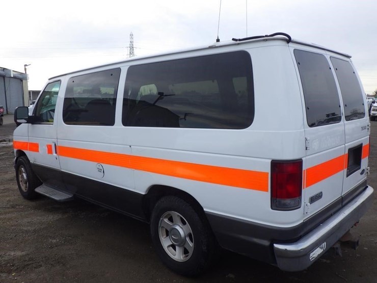 2006-ford-cargo-image-4