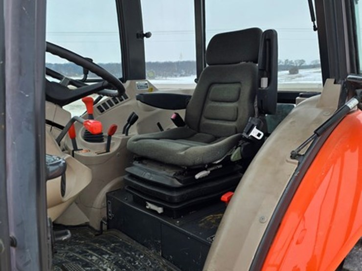 kubota-m7040-image-19