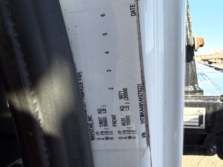 2010-international-durastar-4400-image-60