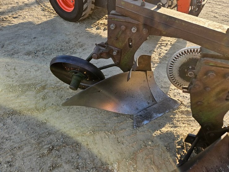 john-deere-125-image-14