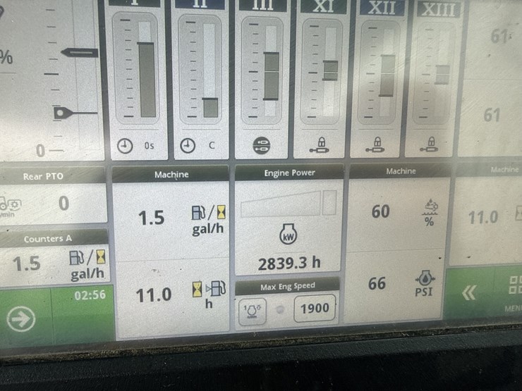 2016-john-deere-6155r-image-18
