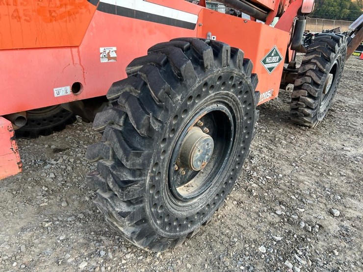 sky-trak-10054-image-19