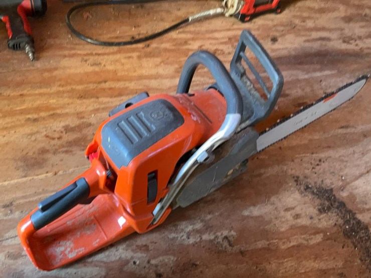 #276-•-husqvarna-550-xp-chainsaw-and-milwaukee-grease-gun-image-6