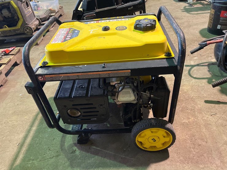 #4020-•-champion-3500watts-generator-image-3