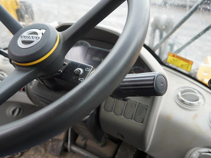 2022-volvo-l60h-image-18