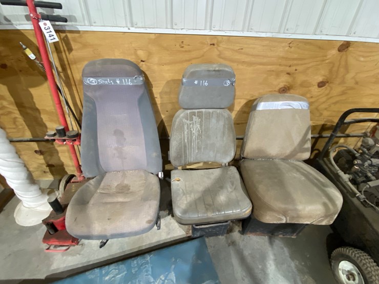 #116-•-3-semi-truck-seats-image-3