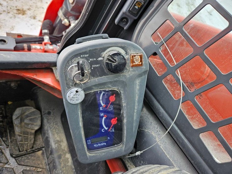 kubota-ssv75-image-16