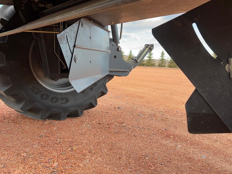 2015-case-ih-wd1903-image-40