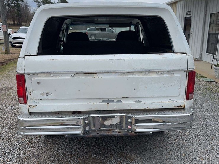 1983-ford-bronco-image-4