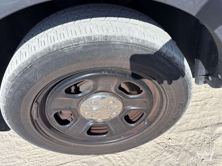 2015-ford-explorer-image-20