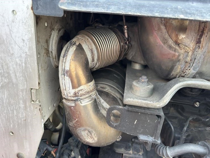 2018-bobcat-t770-image-26