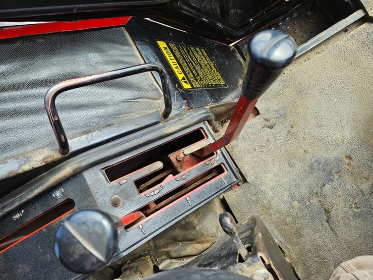 international-1586-image-24