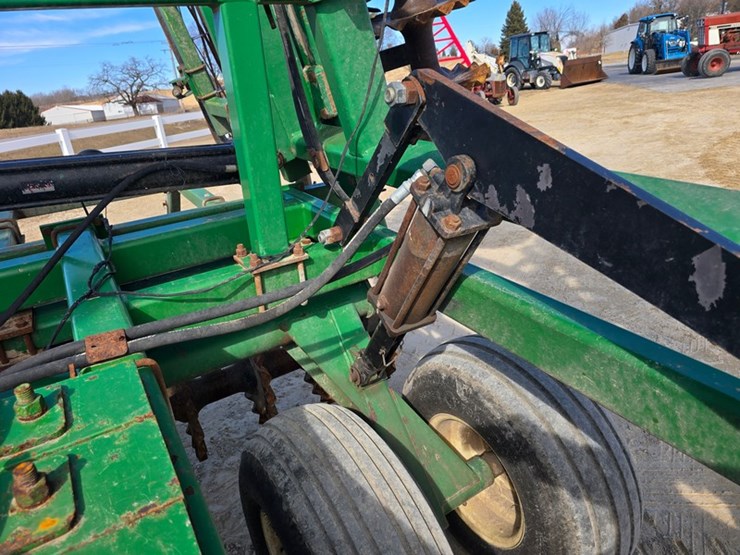 great-plains-3000-image-22