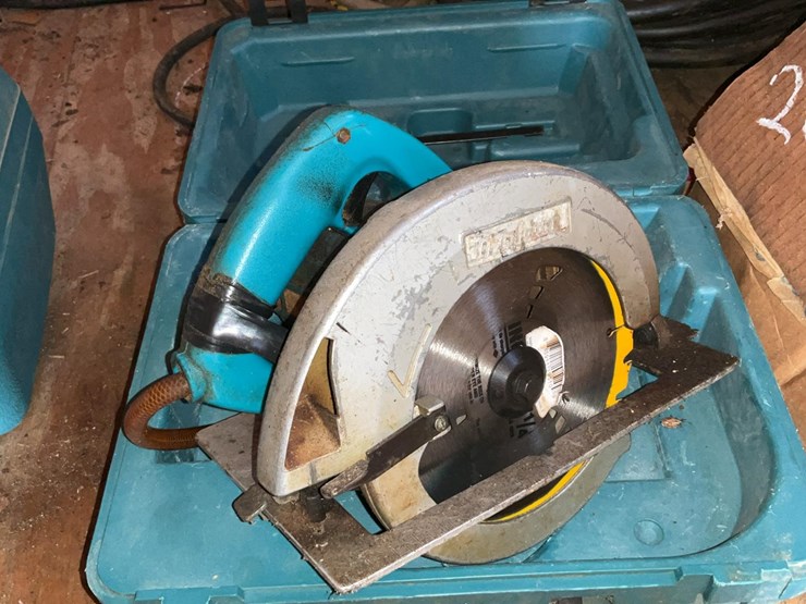 #267-•-makita-circular-saw-and-parts-image-4