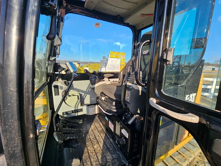 caterpillar-308e-image-24