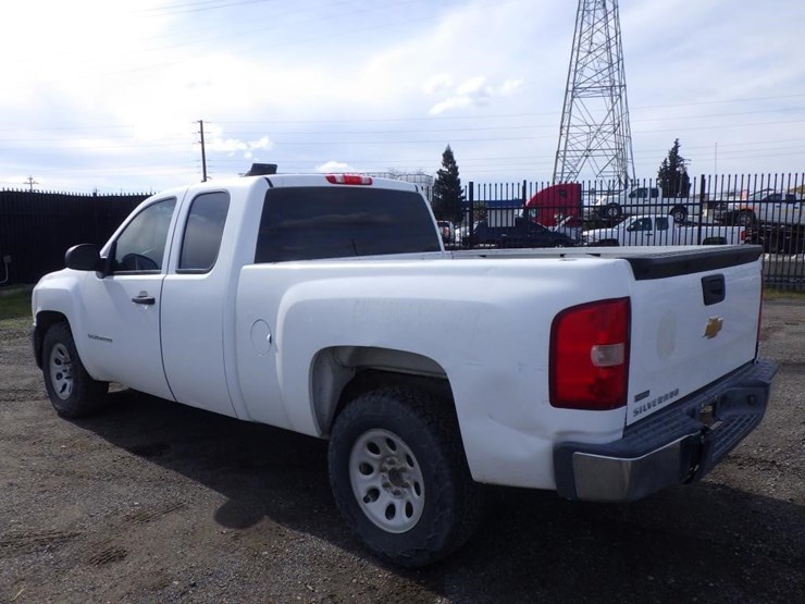 2012-chevrolet-1500-image-4