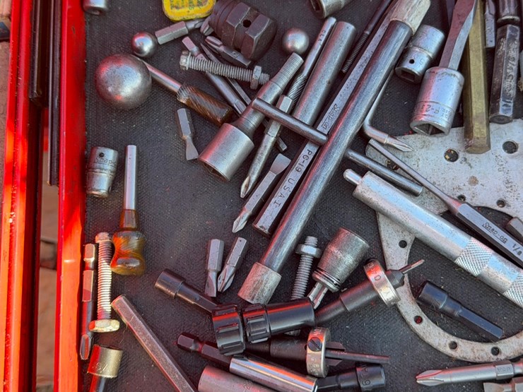 snap-on-tool-box-image-8