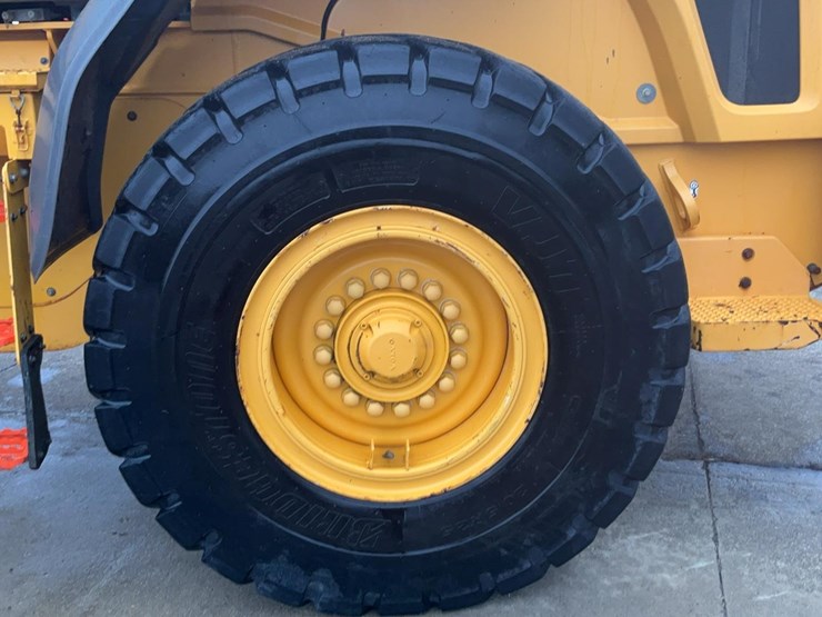 2019-volvo-l70h-image-37