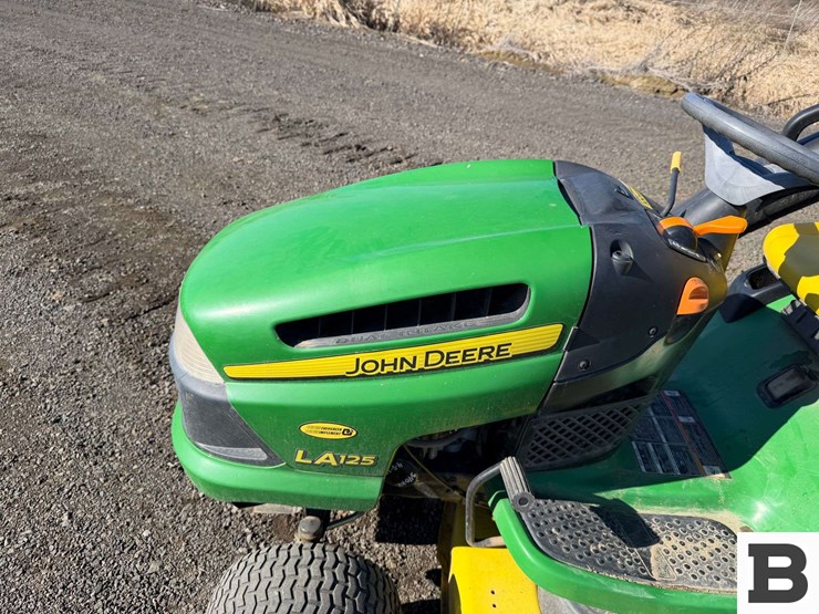 john-deere-la125-image-13