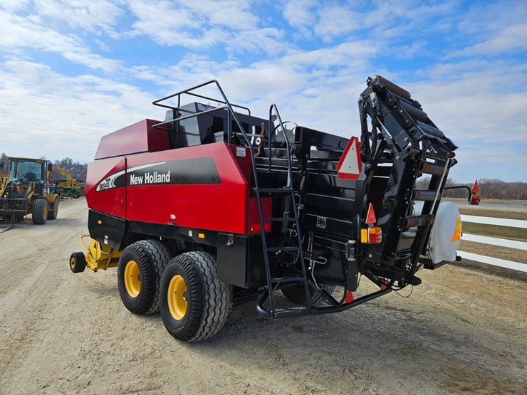 new-holland-bb940a-image-3