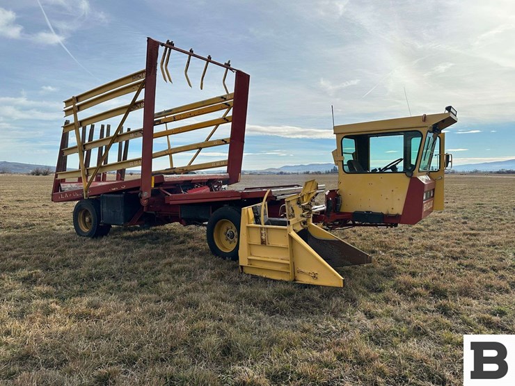 new-holland-1095-image-10