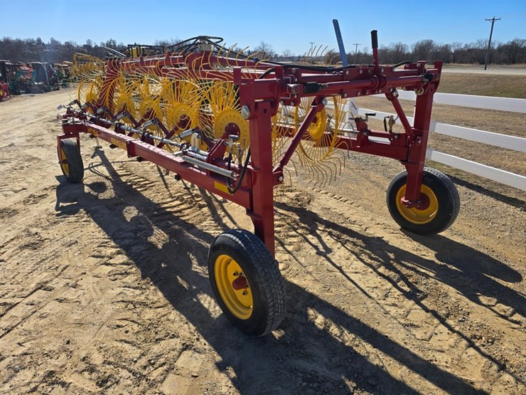 new-holland-ht154-image-3