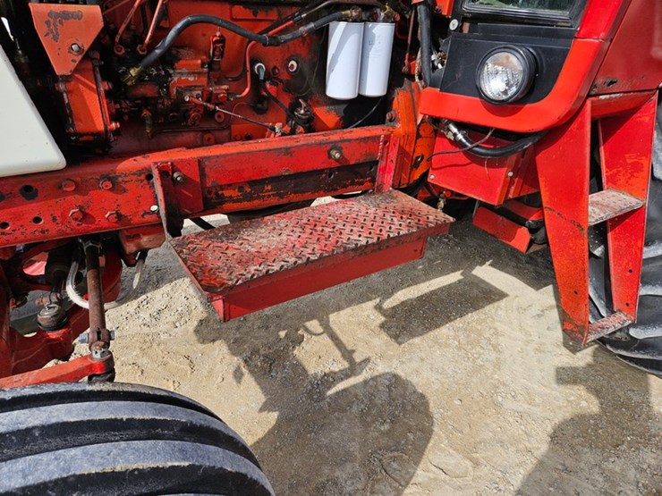 international-1586-image-46