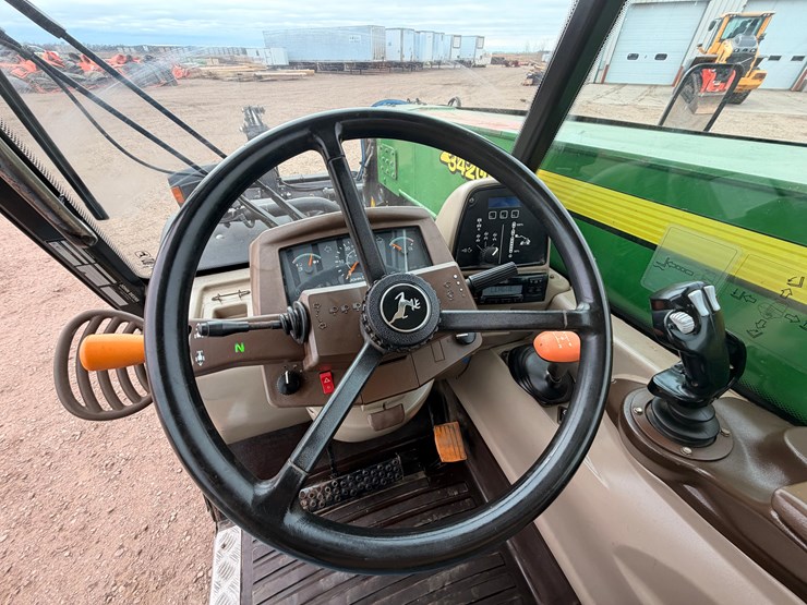2006-john-deere-3420-image-33