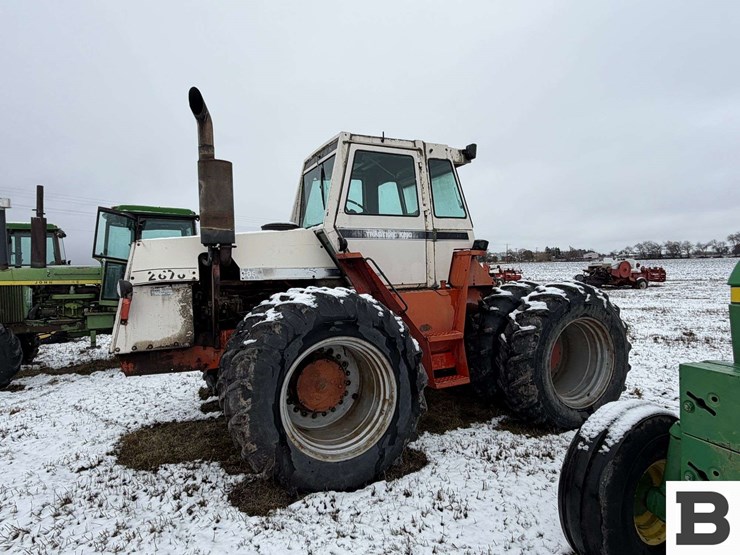 case-2670-tractor-image-2