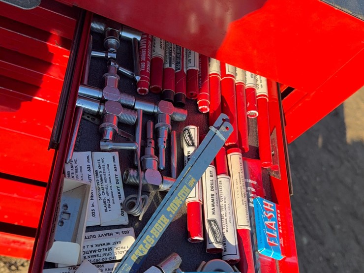 snap-on-tool-box-image-11