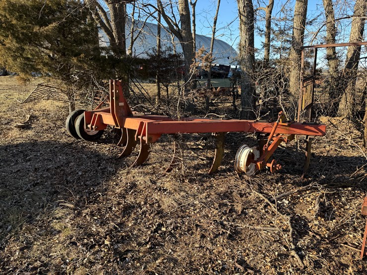 #209026-•-international-ripper-image-1