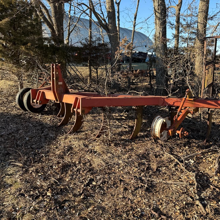 #209026 • International Ripper