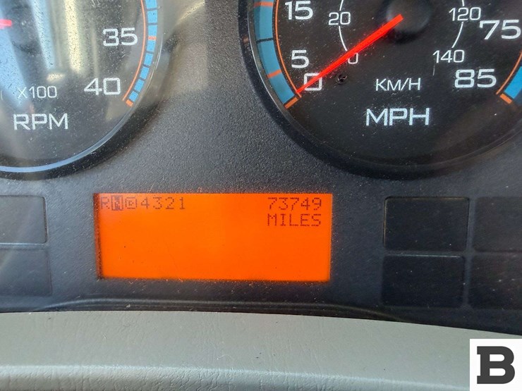 2010-international-durastar-4400-image-64