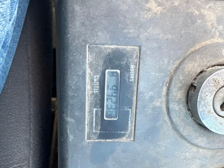 2013-doosan-dx225-lc-image-15