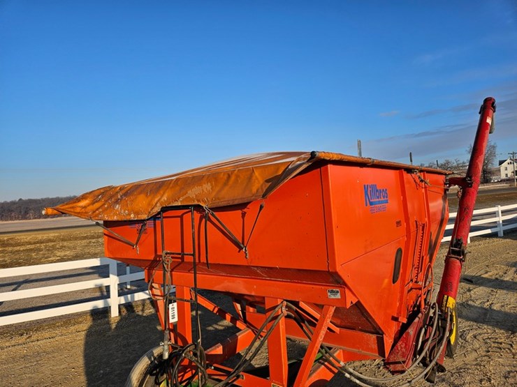 john-deere-1075-image-20